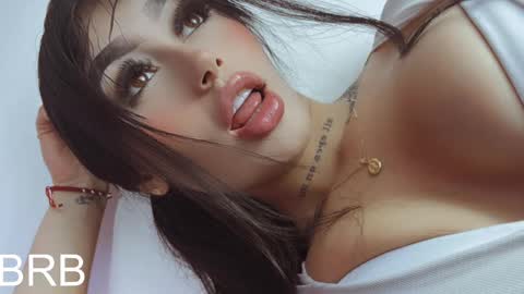 Sophi online show from March 8, 11:05 am