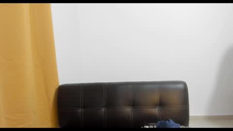 Snapshot of sophia_118 chatting on March 4, 7:53 pm sophia_118 online show from March 4, 7:53 pm