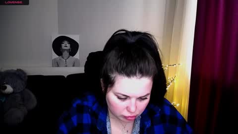 sophia__olsen online show from February 19, 9:39 am
