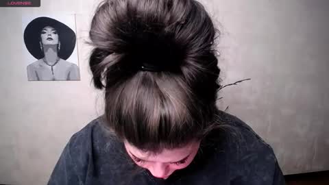 sophia__olsen online show from September 18, 5:20 am