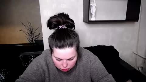 sophia__olsen online show from November 9, 6:44 am