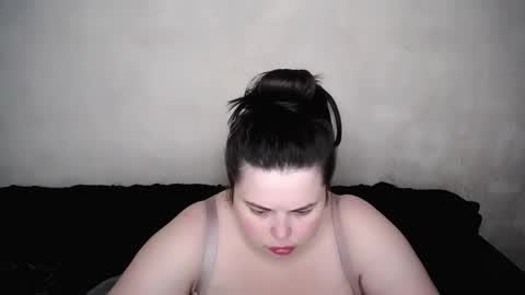 sophia__olsen online show from March 18, 6:49 am