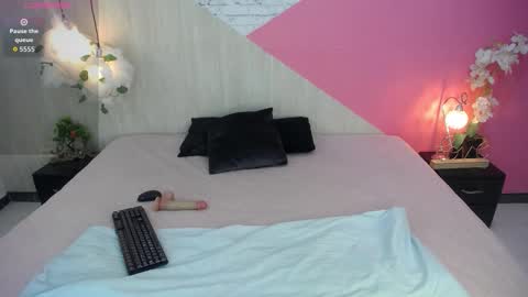 sophia_brunette21 online show from November 20, 11:21 am