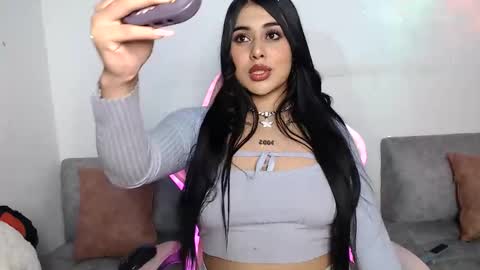 sophia online show from June 5, 2:18 am