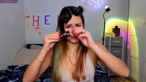 Sophia online show from November 11, 6:02 am