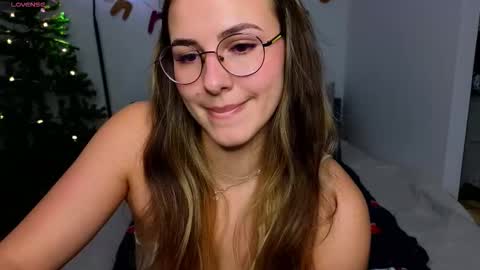 Sophia online show from December 19, 8:54 am