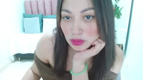 Sophia  online show from April 8, 12:49 pm