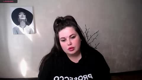 sophia_olsen_ online show from September 19, 11:00 am