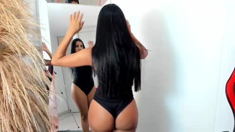 Snapshot of sophia_owens_2 chatting on February 15, 3:20 am sophia_owens_2 online show from February 15, 3:20 am