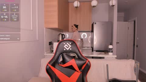 Snapshot of sophia_squirtits chatting on January 20, 7:46 pm QUEEN OF SQUIRT online show from January 20, 7:46 pm