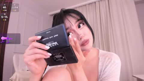 Snapshot of sophia_squirtits chatting on March 3, 9:05 pm QUEEN OF SQUIRT online show from March 3, 9:05 pm