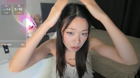 QUEEN OF SQUIRT online show from March 4, 4:24 pm