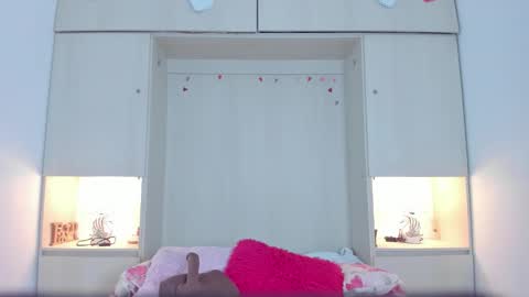  S O P H I A  online show from October 31, 11:55 am