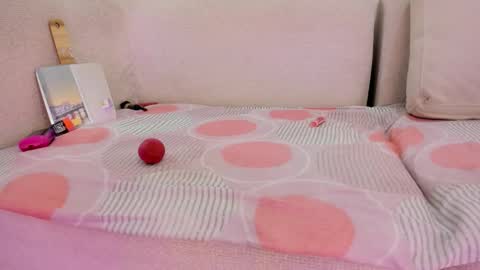 Michelle online show from March 18, 2:09 pm