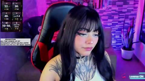 Snapshot of sophiaa_cherry chatting on October 4, 8:51 pm Sophia online show from October 4, 8:51 pm