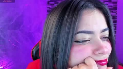 Snapshot of sophiaa_cherry chatting on July 15, 1:11 am Sophia online show from July 15, 1:11 am