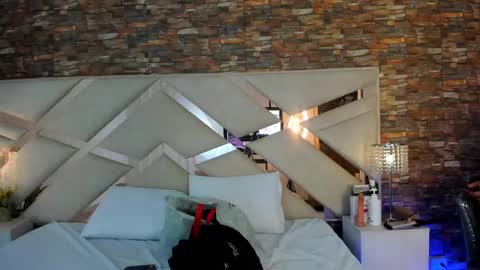 Sophia Paris online show from September 17, 3:08 am