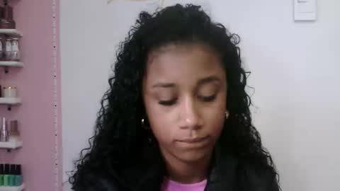 Snapshot of sophiacastro19 chatting on March 19, 1:26 pm Sophia online show from March 19, 1:26 pm