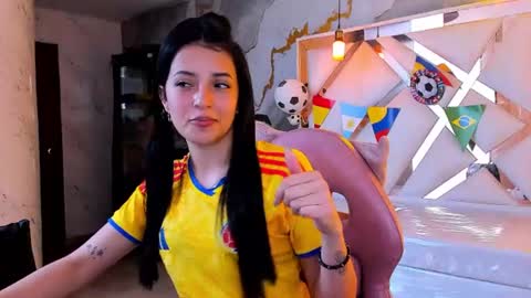 Snapshot of sophiadoll_tf chatting on July 7, 1:26 pm sophiadoll_tf online show from July 7, 1:26 pm