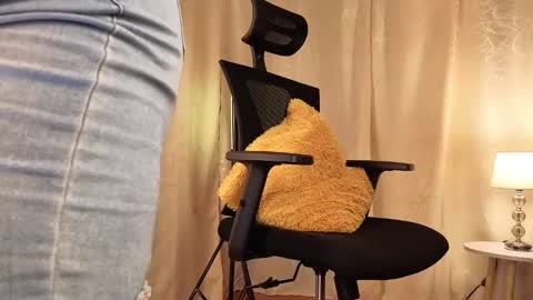 Sophia online show from November 3, 1:29 am