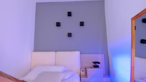 Sofi online show from February 11, 12:16 pm