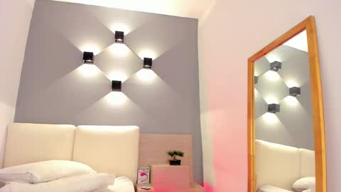 Sofi online show from February 13, 6:27 pm