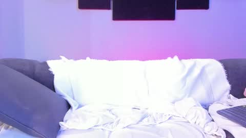 Sofi online show from March 11, 5:46 pm