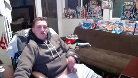 Snapshot of sophiaroze chatting on March 8, 9:50 am sophiaroze online show from March 8, 9:50 am