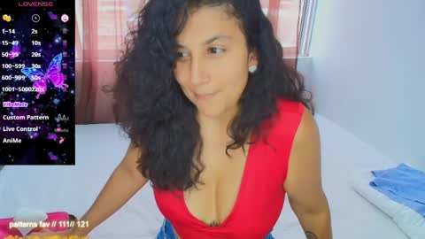 Sophia  online show from April 5, 4:15 pm