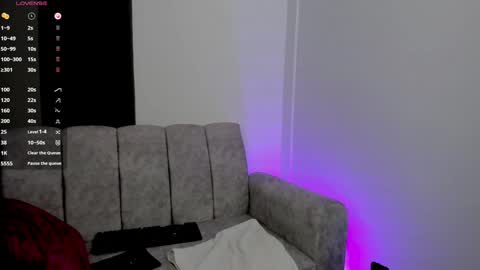 Alice online show from January 30, 2:36 pm