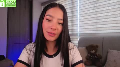 Sophie  online show from January 5, 5:27 pm