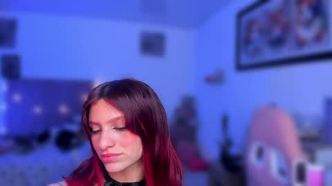 Snapshot of sophie_dolly_ chatting on May 27, 5:37 am sophie doll online show from May 27, 5:37 am