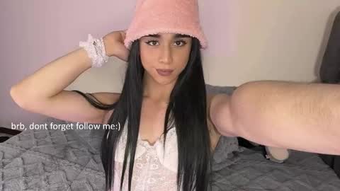 Sophie online show from February 3, 6:22 am