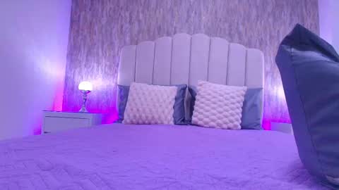 sophie online show from January 8, 11:56 am