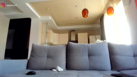 Sonya  online show from March 7, 6:43 am