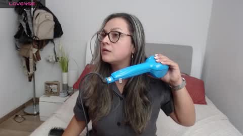 Sofa online show from December 8, 1:13 am