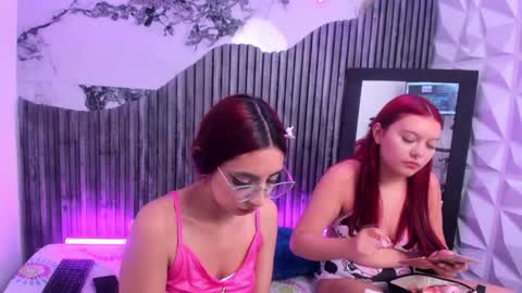 Snapshot of sophie_sweet_bms chatting on September 27, 11:26 am Valentina online show from September 27, 11:26 am