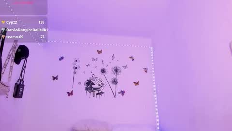 Snapshot of sophie_vega1 chatting on February 25, 2:16 pm Sophie online show from February 25, 2:16 pm