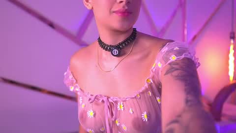 Sophie online show from May 28, 8:06 pm