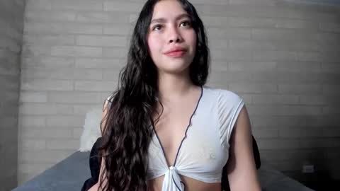 Snapshot of sophiebellucci chatting on October 12, 9:08 am sophiebellucci online show from October 12, 9:08 am