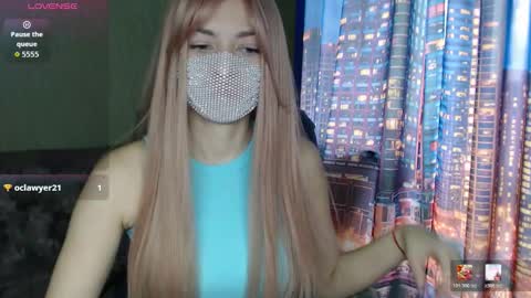 Sophie online show from March 4, 9:04 am