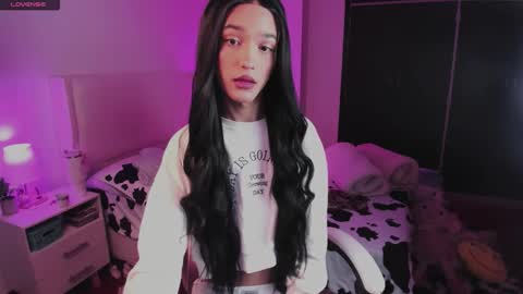    online show from November 5, 8:03 am