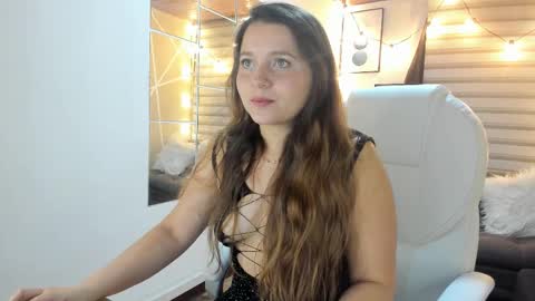 Sophie  online show from September 26, 1:26 pm