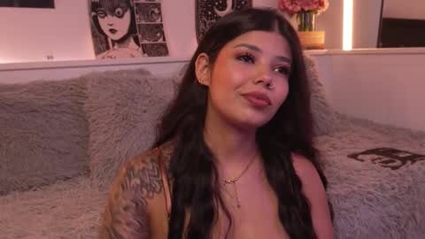 Sophiee  online show from February 7, 8:23 pm