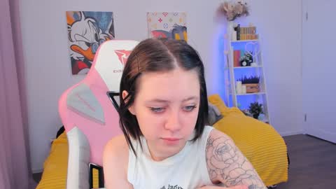 Sophie  online show from December 23, 3:50 am