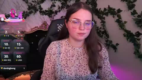 sophieedreams online show from October 11, 1:31 pm