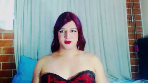 sophiehillsxo online show from December 21, 11:23 pm