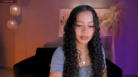 Sophie Houston online show from November 29, 3:53 am