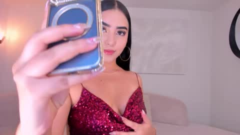 Sophie online show from February 14, 8:27 pm