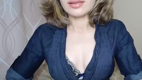 Sophiemisss online show from September 18, 10:06 am